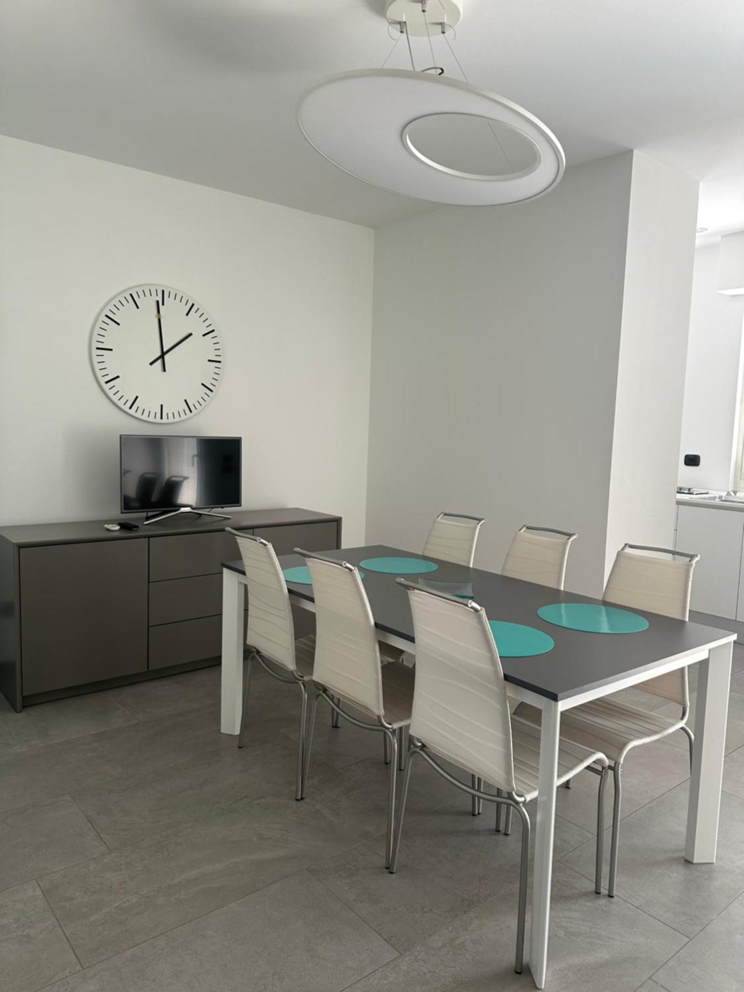 Modern Flat With A Stunning View In Cuneo Center Екстер'єр фото